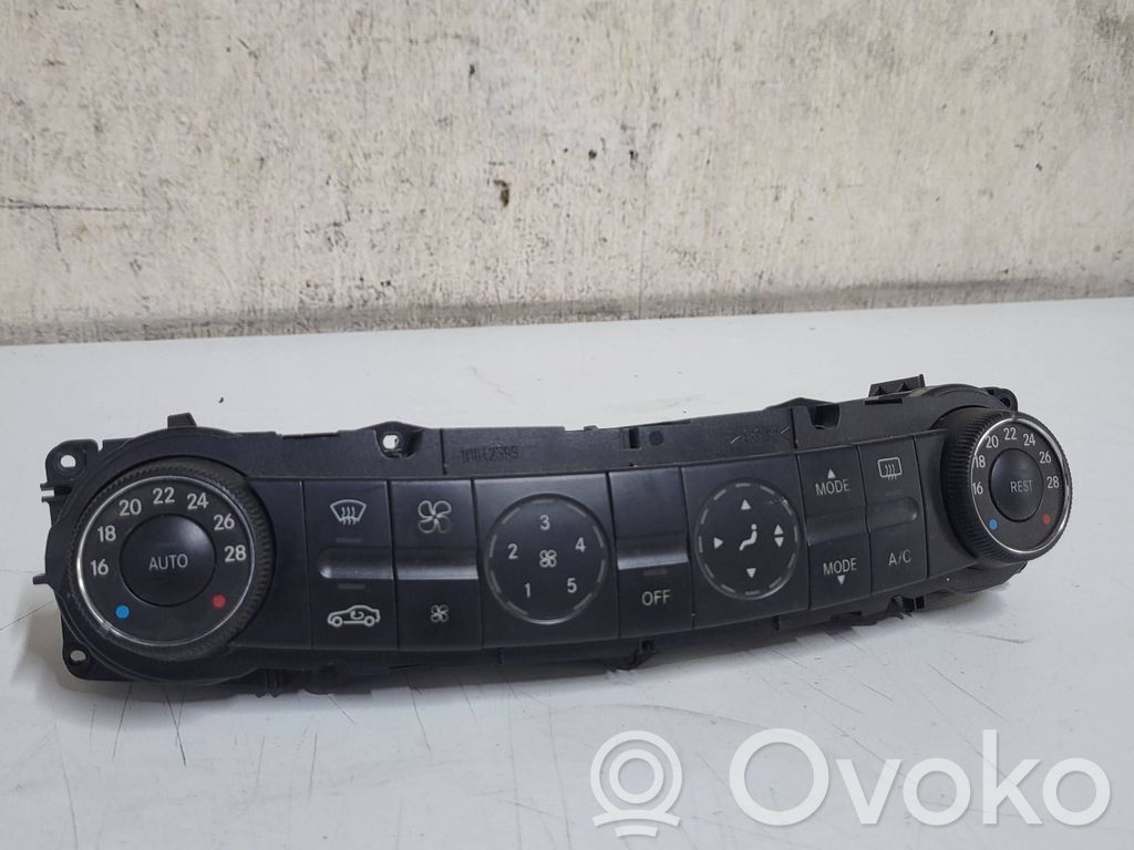 Mercedes-Benz CLS C219 Ilmastoinnin ohjainlaite 