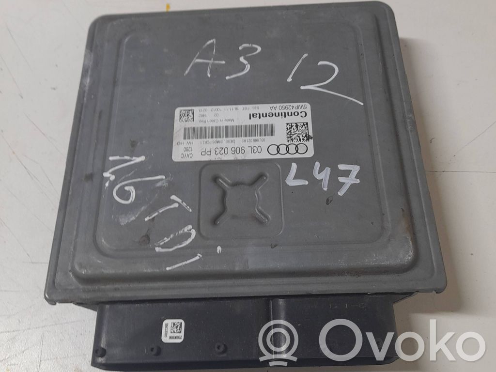 Audi A3 S3 A3 Sportback 8P Engine control unit/module 