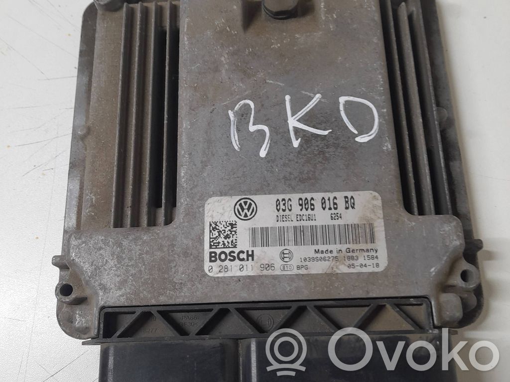 Volkswagen Touran I Engine control unit/module 