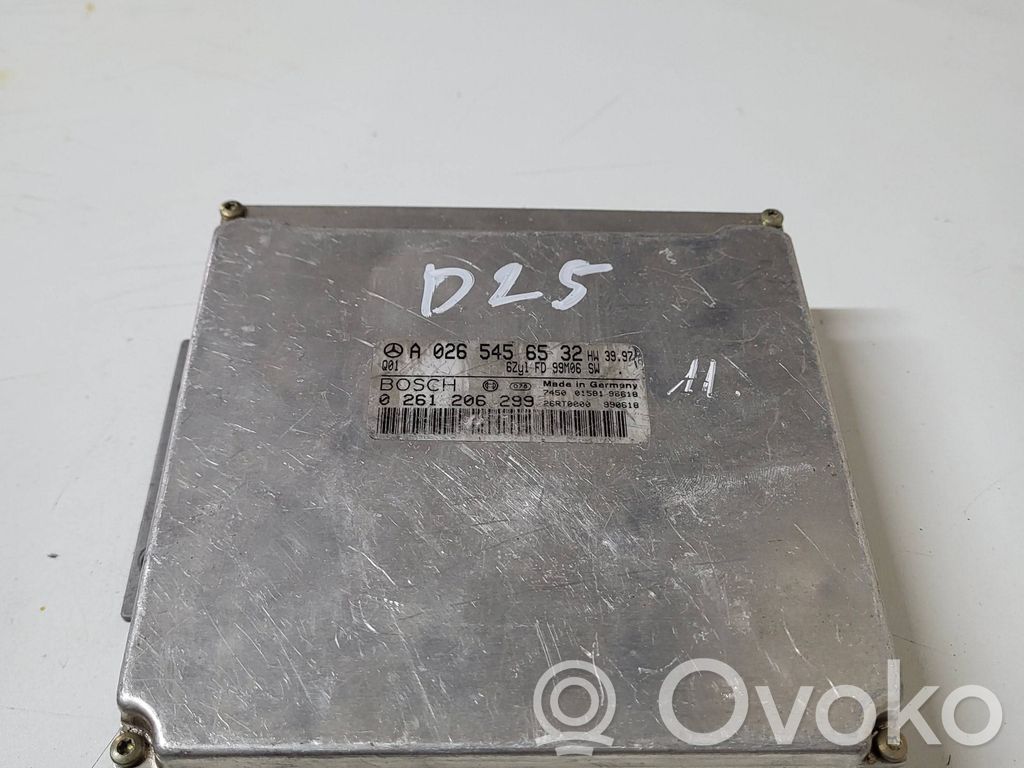 Mercedes-Benz E W212 Engine control unit/module 