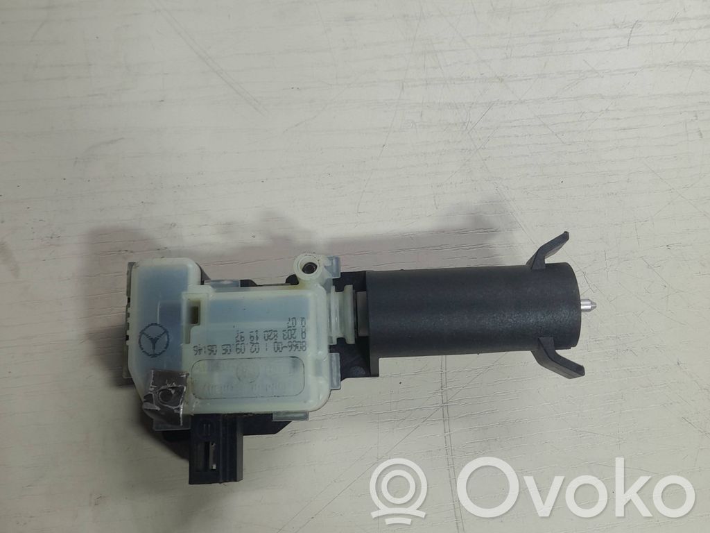Mercedes-Benz B W245 Motor închidere centralizată 