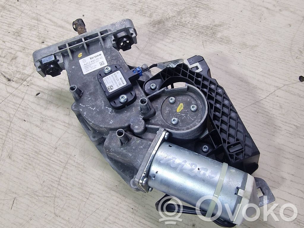 Mercedes-Benz E W212 Tailgate/trunk/boot lift motor 