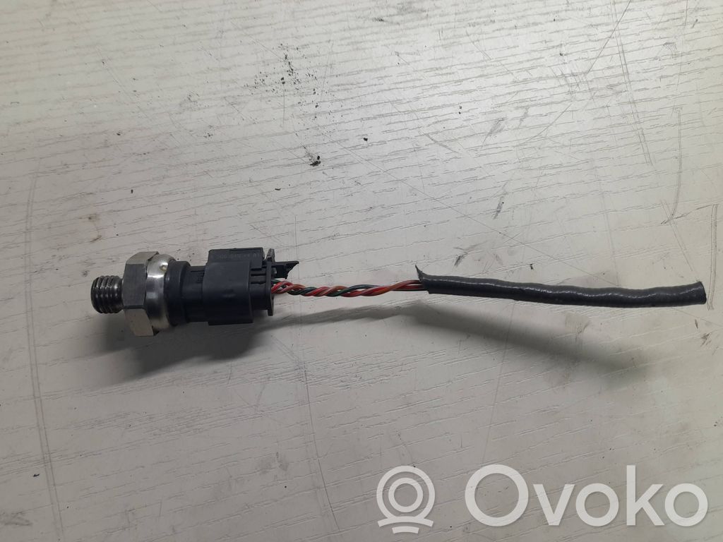 Mercedes-Benz E C207 W207 Abgasdrucksensor Differenzdrucksensor 