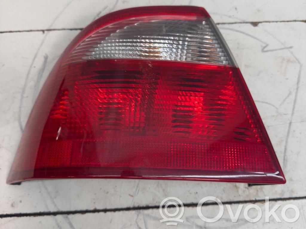 Rear/tail lights