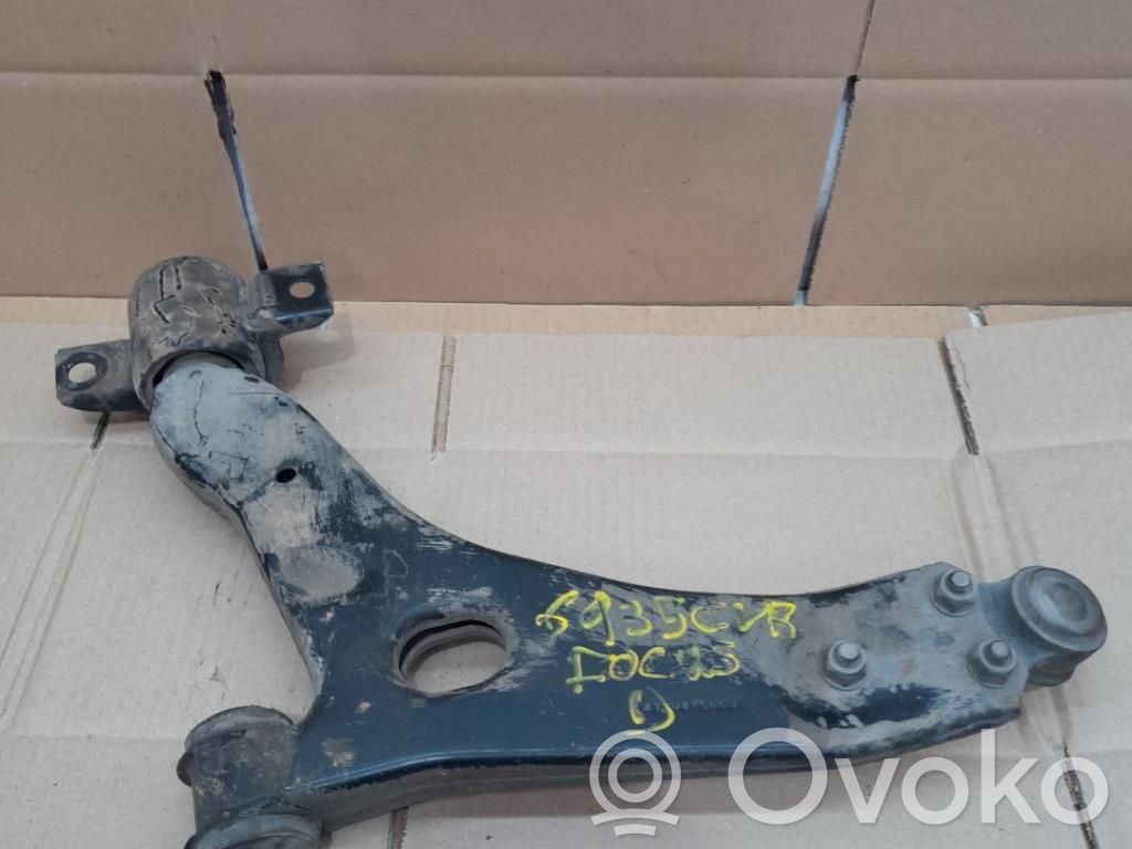 Ford Focus Etutukivarsi 