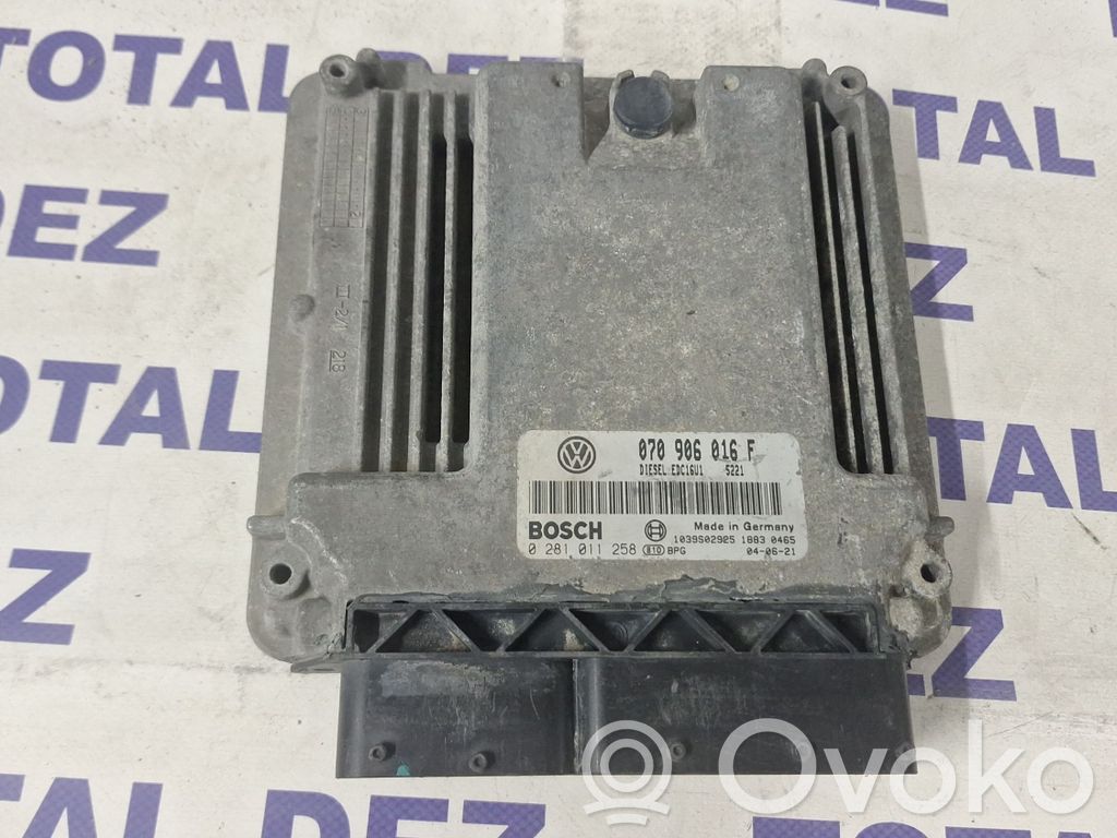 Volkswagen Touareg I Unitate/modul de control motor 