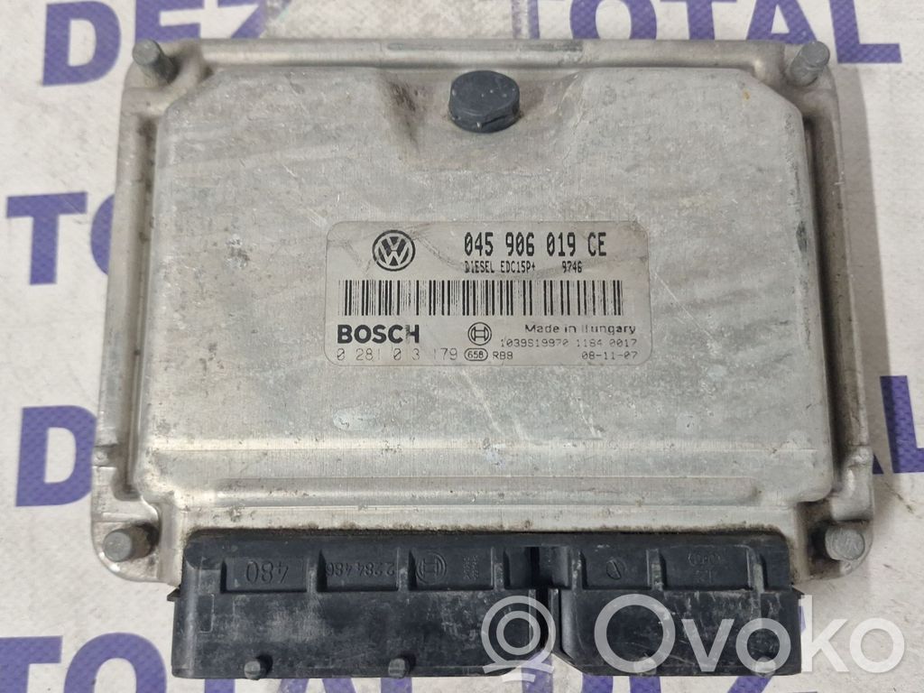 Engine control unit/module   045906019CE,0281013179