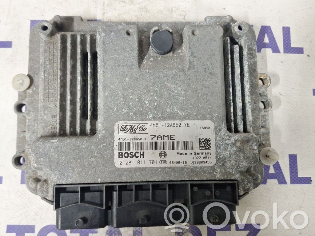 Engine control unit/module   0281011701,4M5112A650YE