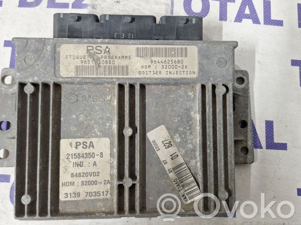 Peugeot 206 Engine control unit/module 