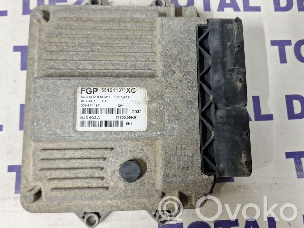 Opel Astra H Engine control unit/module 