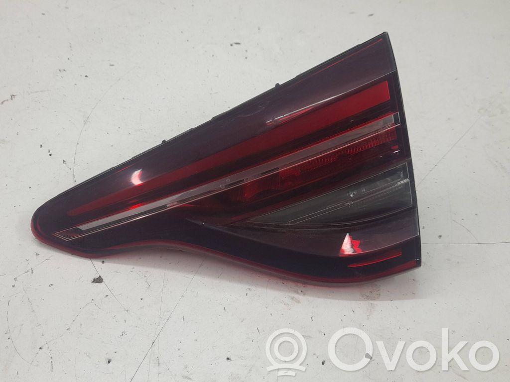 Renault Clio V Tailgate rear/tail lights 