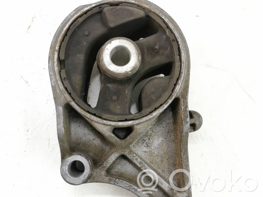 Engine mount bracket   V05413,D1N226