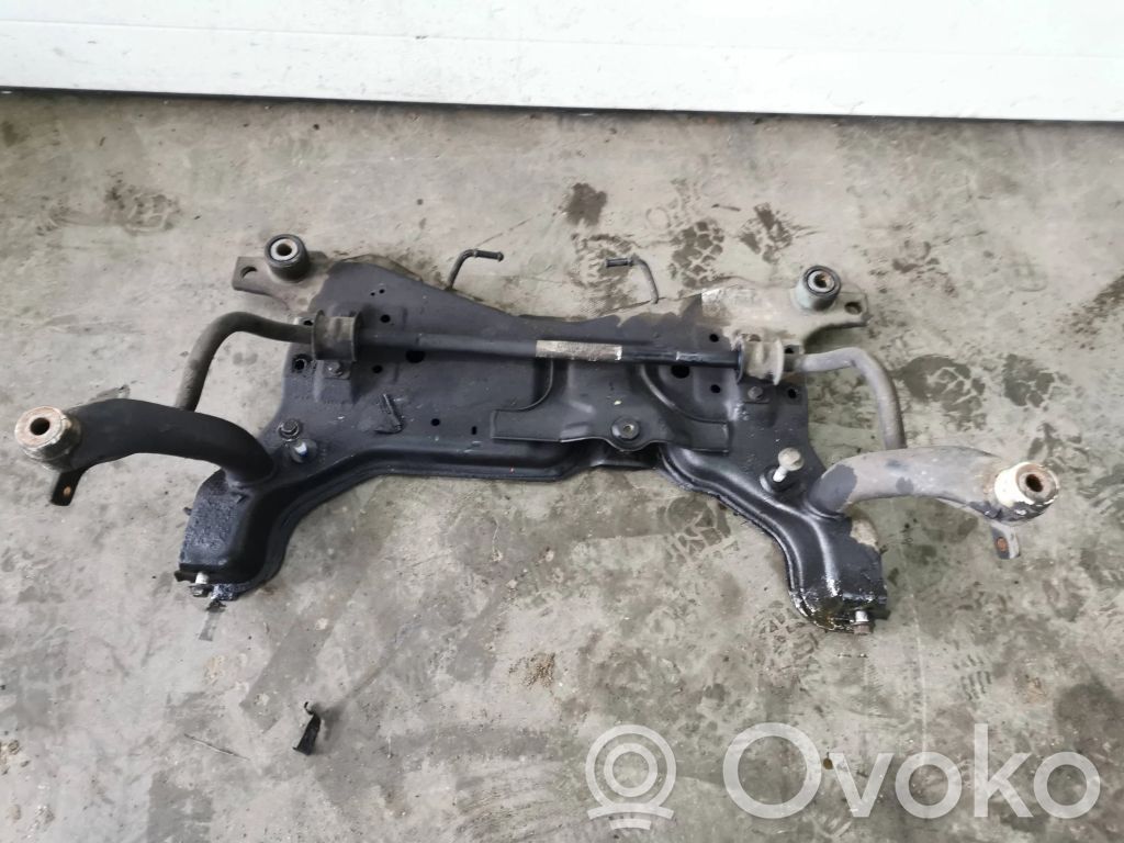 Ford Kuga I Etuapurunko 