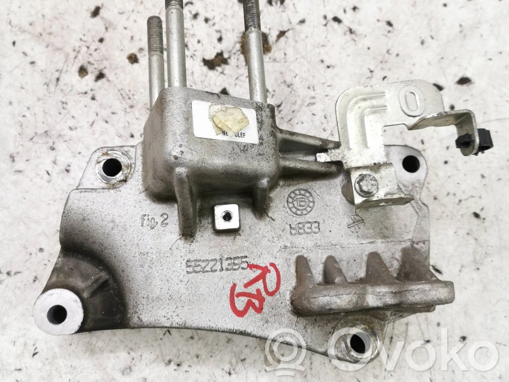 Opel Combo D Engine mounting bracket 