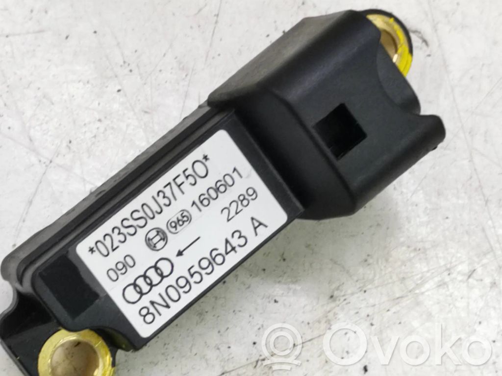 Audi TT Mk1 Airbagsensor Crashsensor Drucksensor 