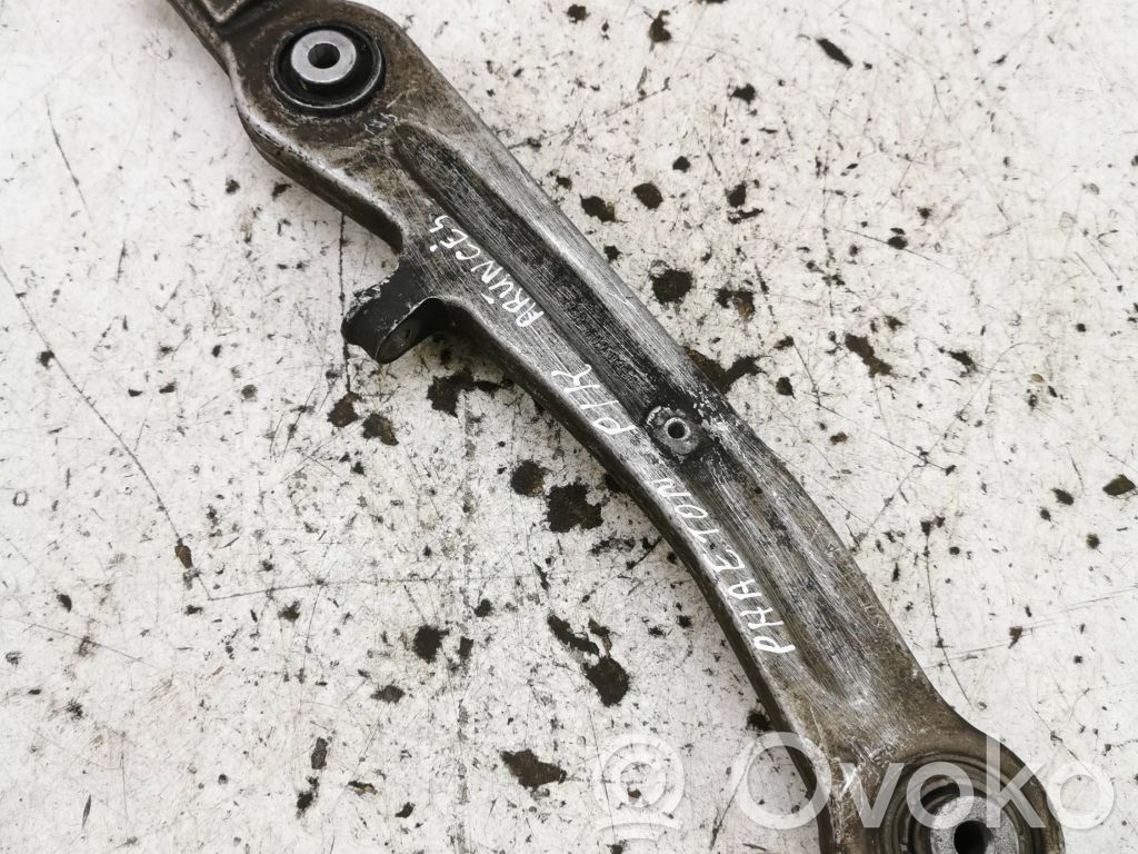 Volkswagen Phaeton Front lower control arm/wishbone 