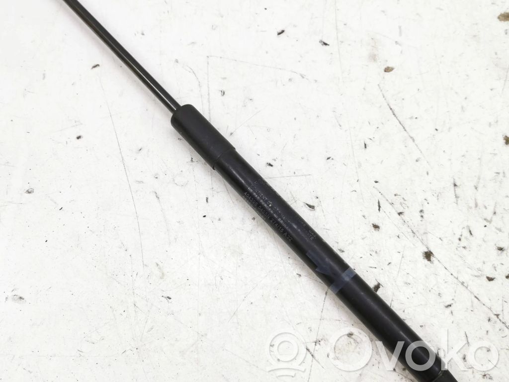 Toyota Yaris Amortyzator klapy tylnej bagażnika 