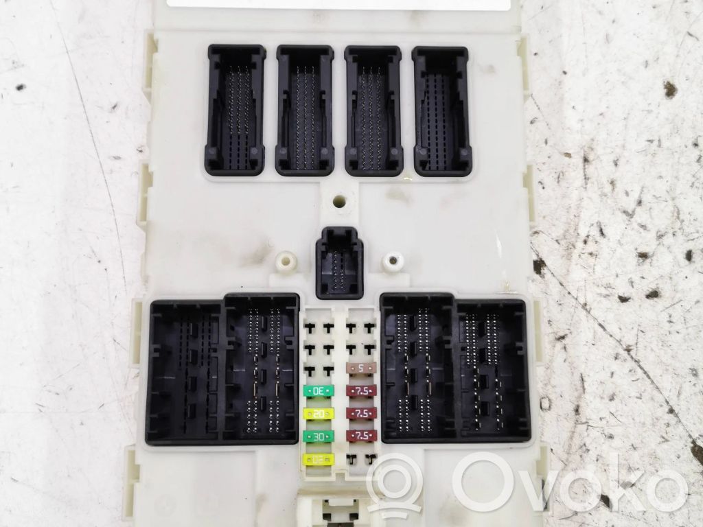 Moduł / Sterownik komfortu   9395174,6174657381,588E17F03