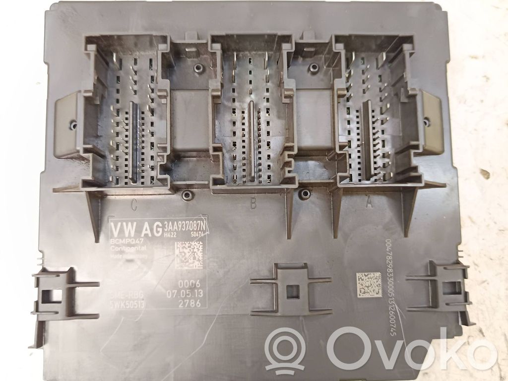 Volkswagen PASSAT B7 Modul confort 