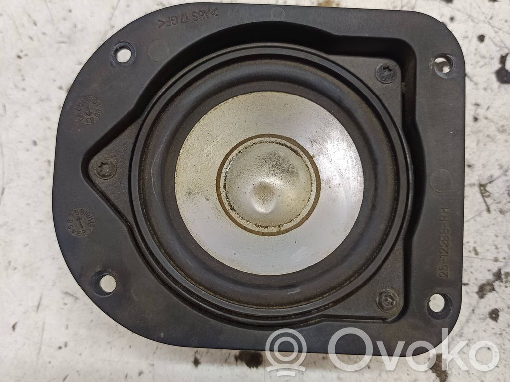 BMW 6 E63 E64 Głośnik drzwi tylnych 