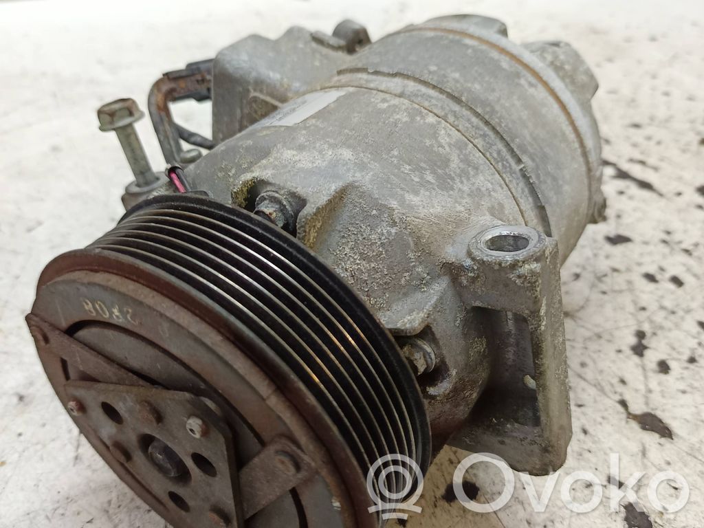 Kompresor / Sprężarka klimatyzacji A/C   92600BB60A,92600BB6BA,12037636