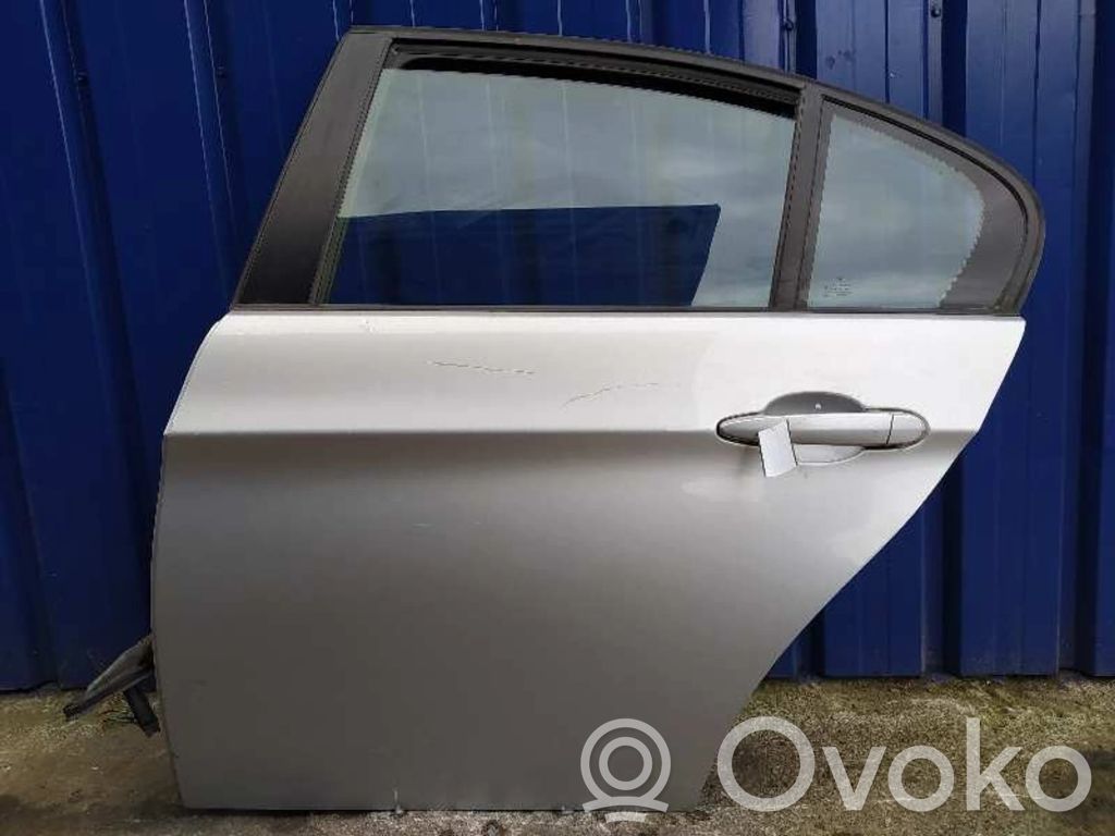 Rear door