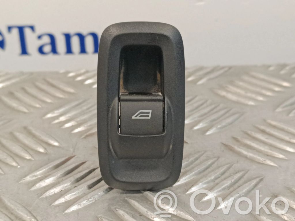 Electric window control switch   D2BT14529AA,10090473