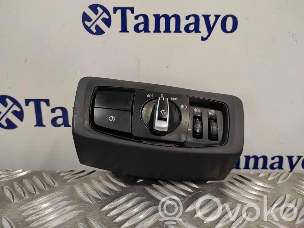 BMW 2 F46 Panel lighting control switch 