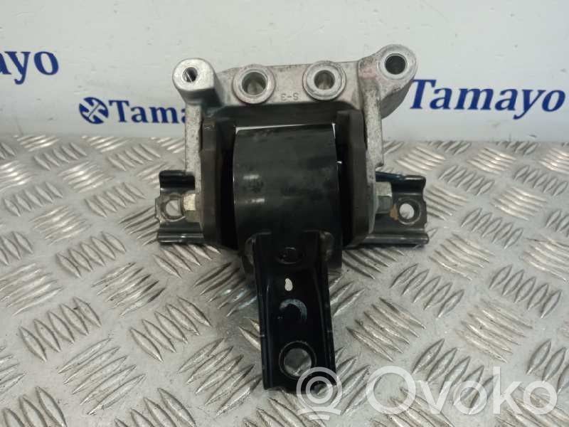 Engine mount bracket   MN101441