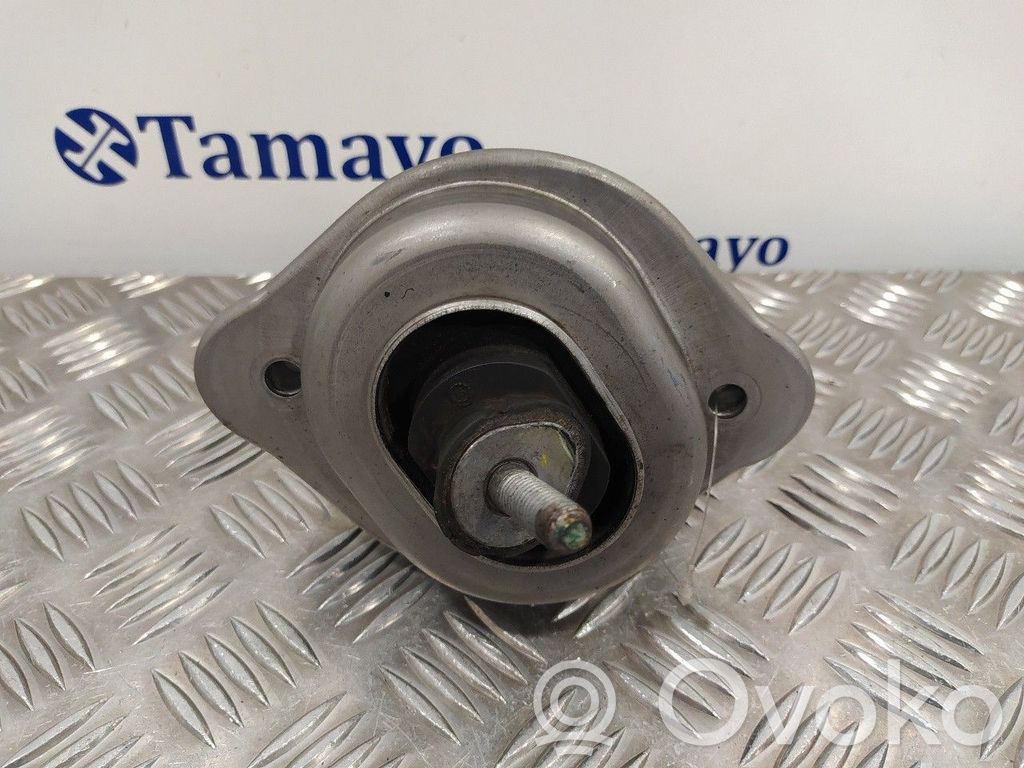 BMW X3 E83 Engine mount bracket 