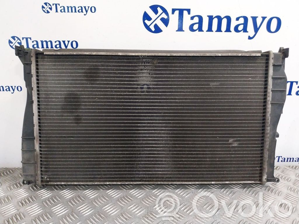 Coolant radiator   7788901,3094174,77889039