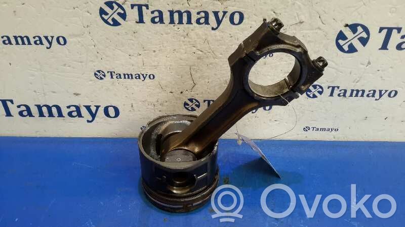 Piston
