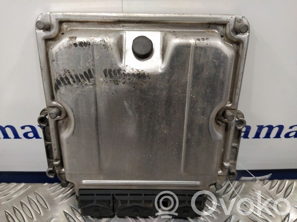 Unidad de control/módulo del motor   0281011521,EDC12C2,9651593480
