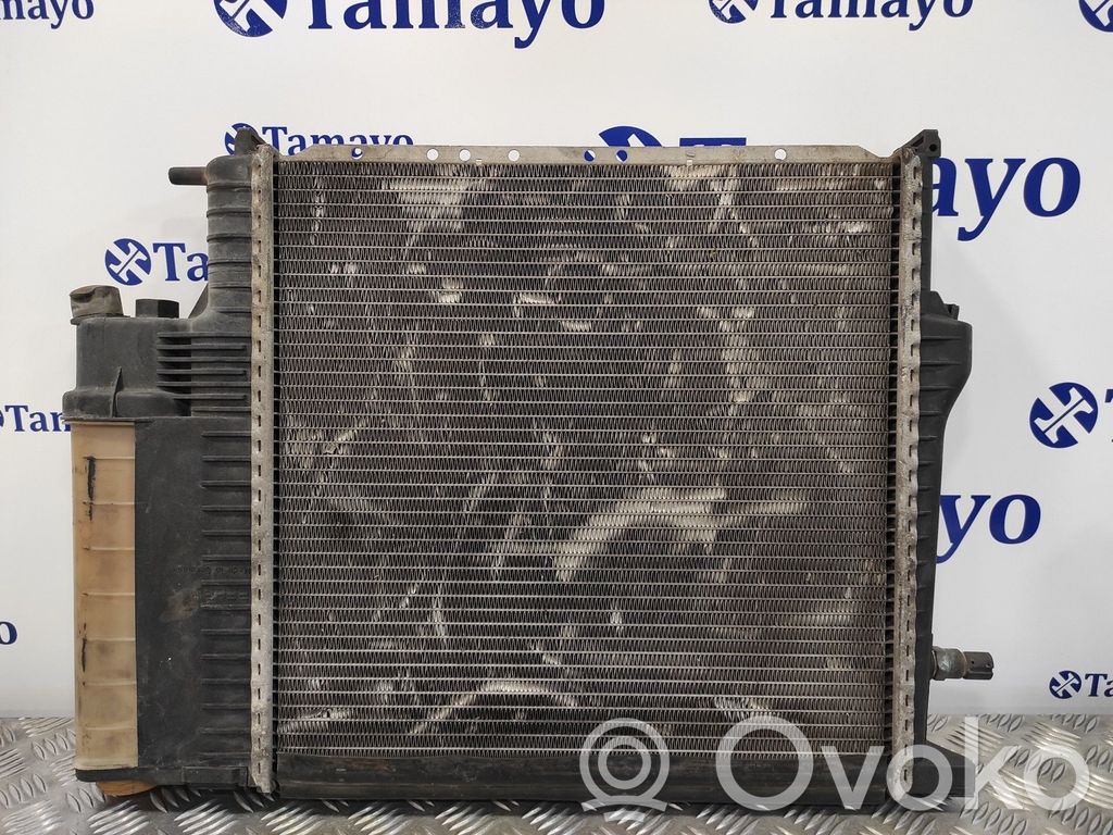 BMW 3 E36 Dzesēšanas šķidruma radiators 