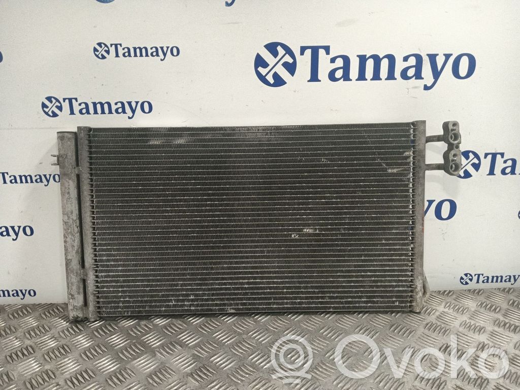 Radiator răcire A/C (condensor)   32764256453,11074810
