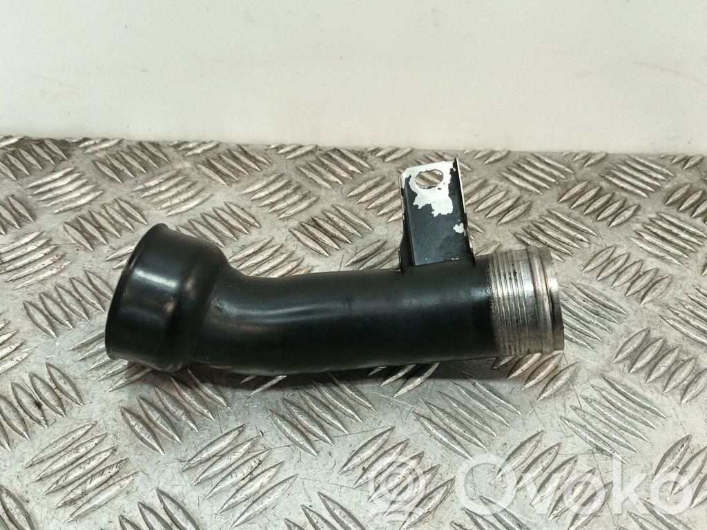 Audi A8 S8 D3 4E Manguera/tubo del aire acondicionado (A/C) 