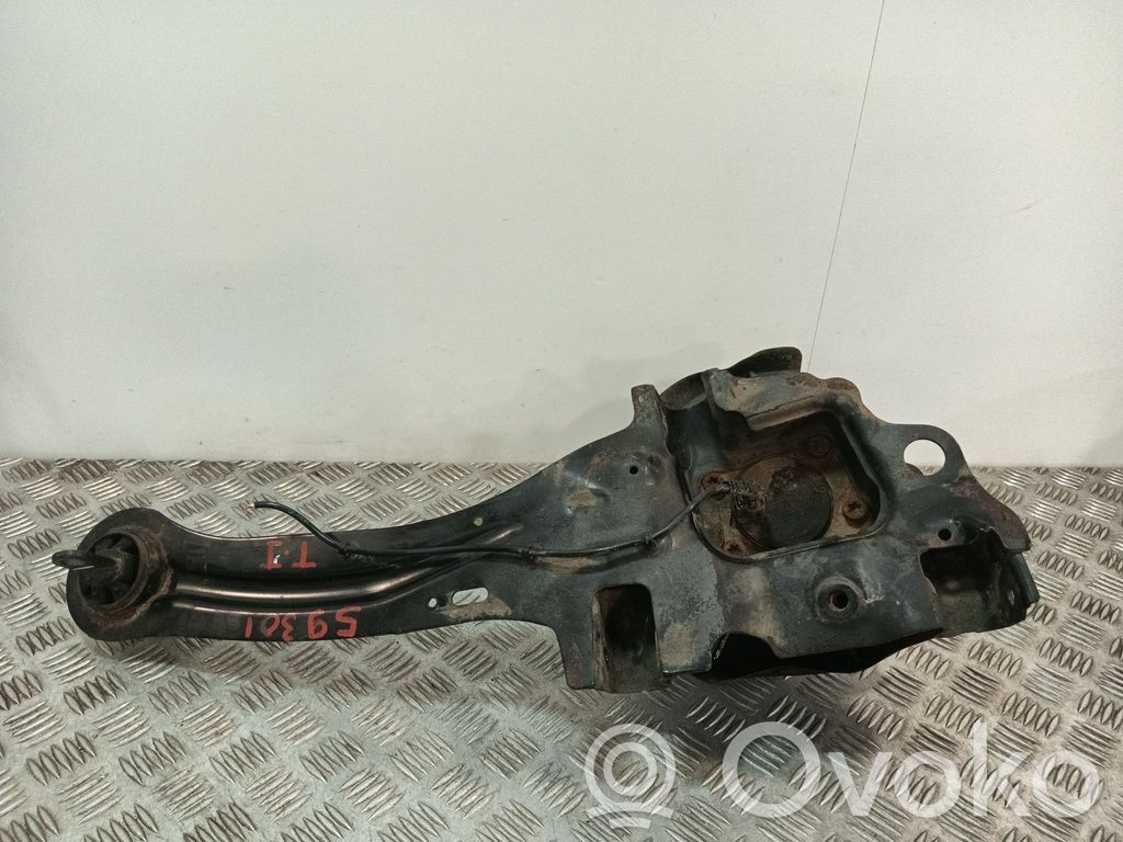 Volvo V40 Rear wheel hub spindle/knuckle 