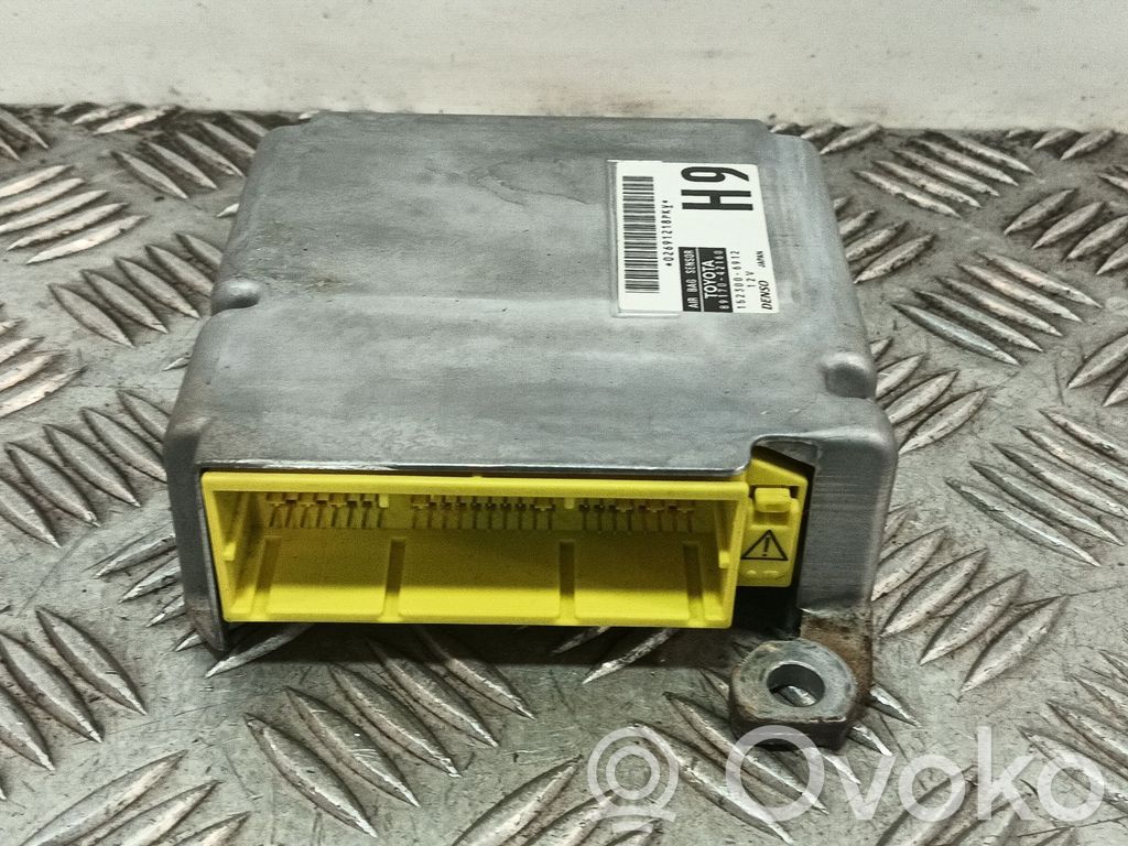 Toyota RAV 4 (XA20) Module de contrôle airbag