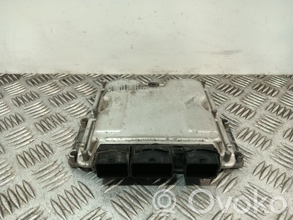 Engine control unit/module   9654693280,0281011521