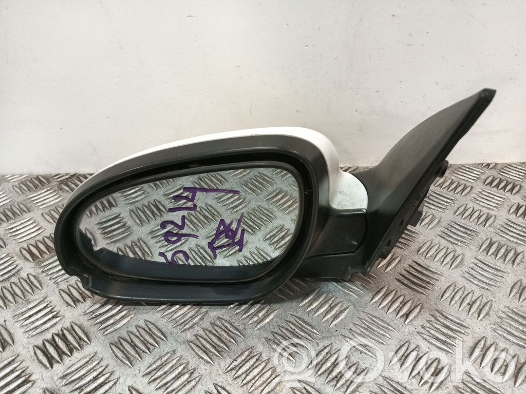 Hyundai i30 Oglindă electrică ușă față 