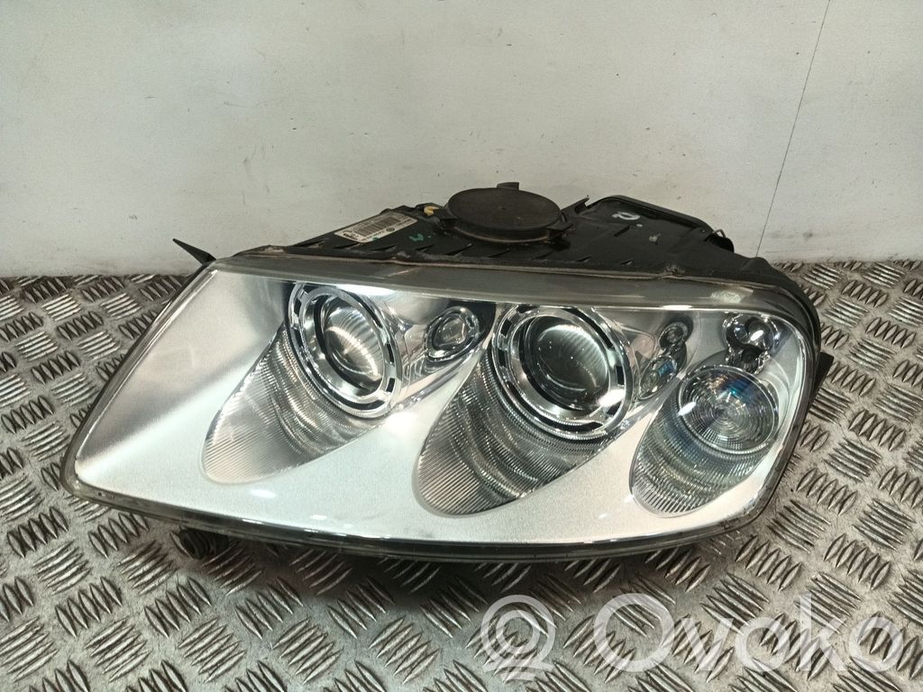 Volkswagen Touareg I Faro/fanale 