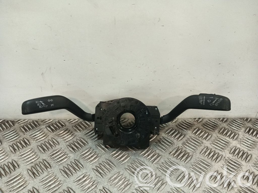Seat Ibiza IV (6J,6P) Comutator/buton multifuncțional