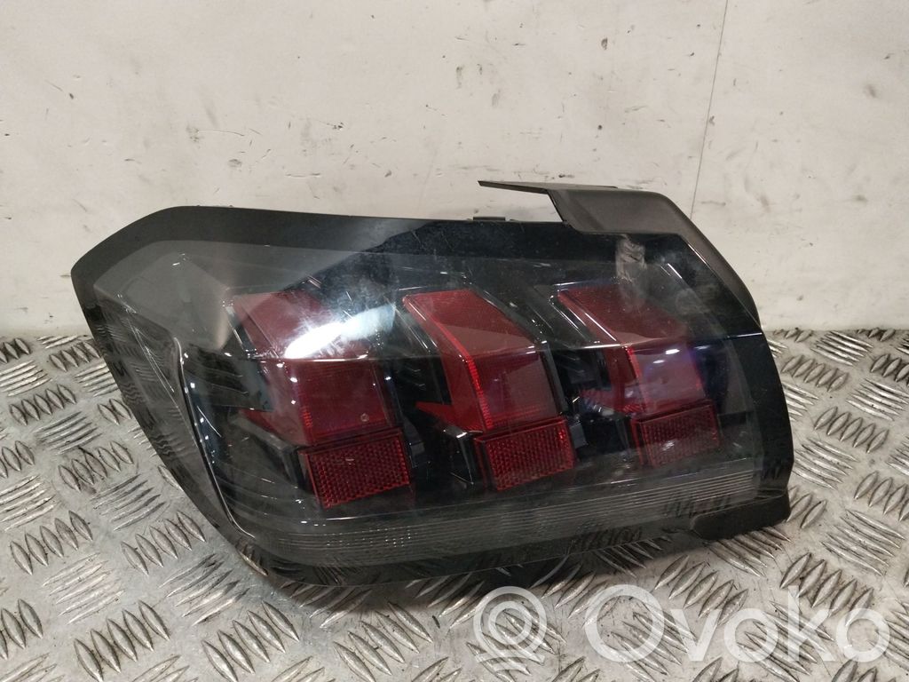 Peugeot 208 II Lampă spate în caroserie