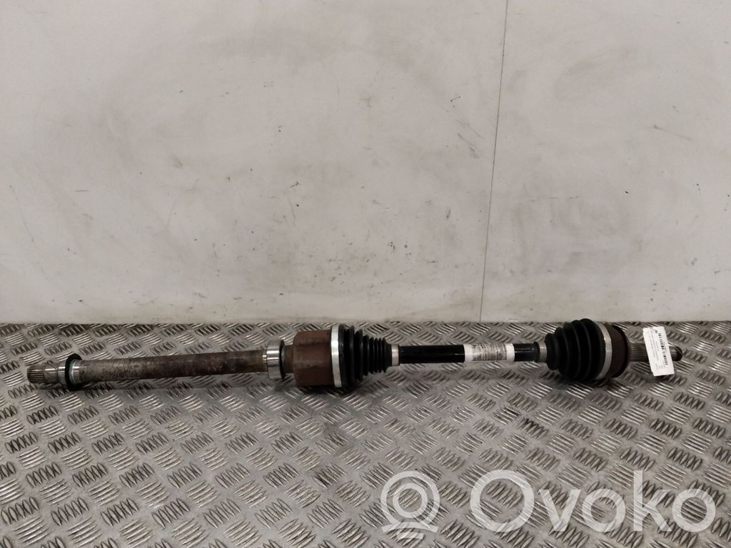 Eje de transmisión delantero   391002670R