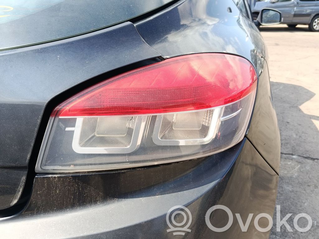 Renault Megane III Lampă spate în caroserie 