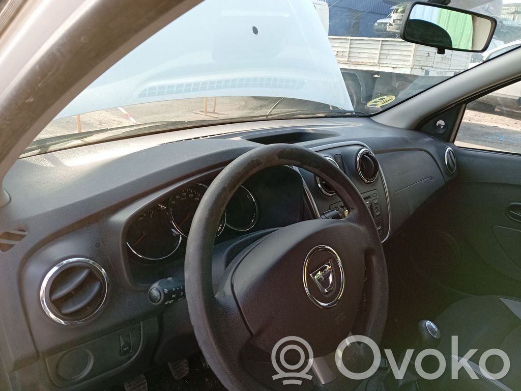 Dacia Sandero II Deska rozdzielcza 