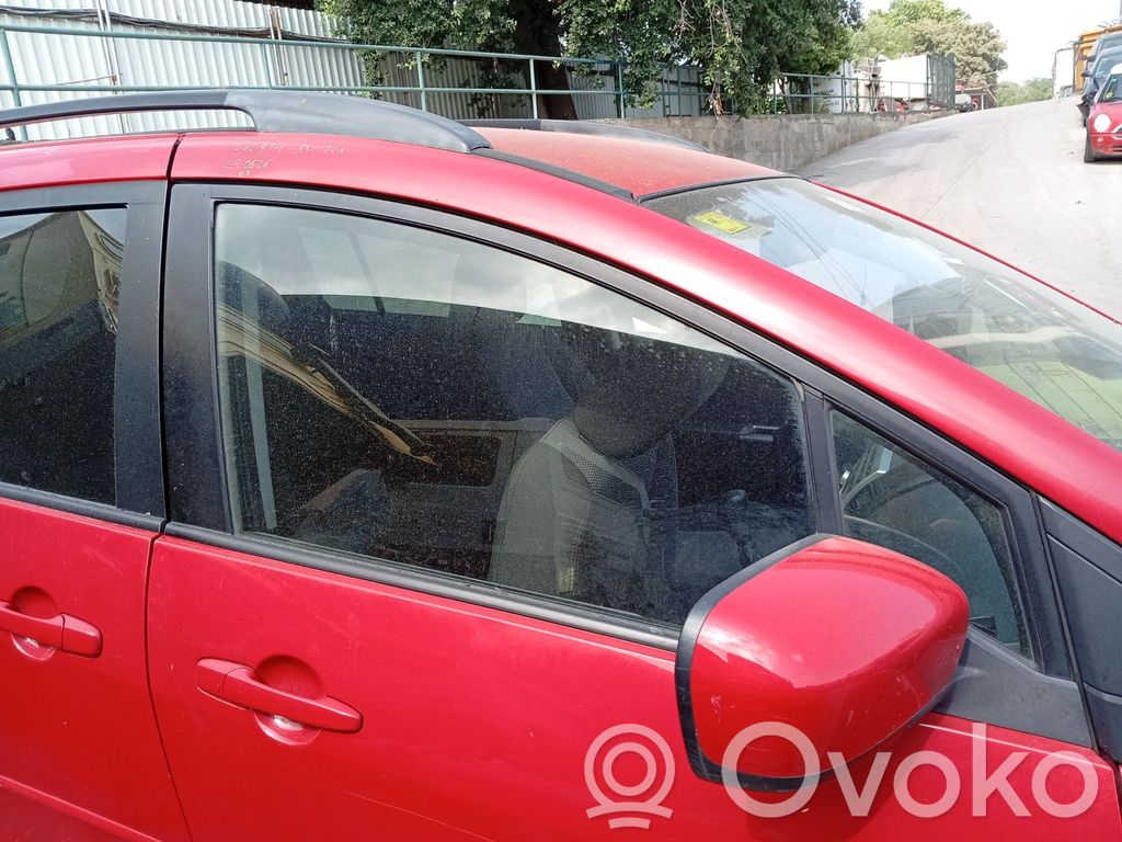 Mazda 5 Vitre de fenêtre porte avant (4 portes) 