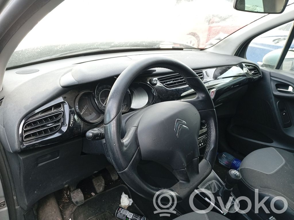 Citroen C3 Pluriel Ax volan