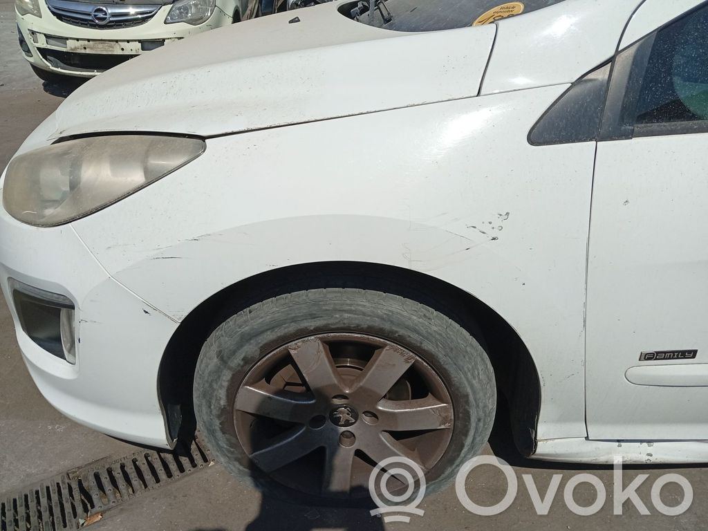 Peugeot 308 Aripă 