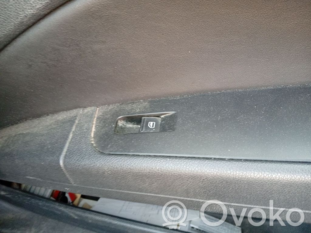 Skoda Superb B6 (3T) Comutator comandă geamuri electrice 